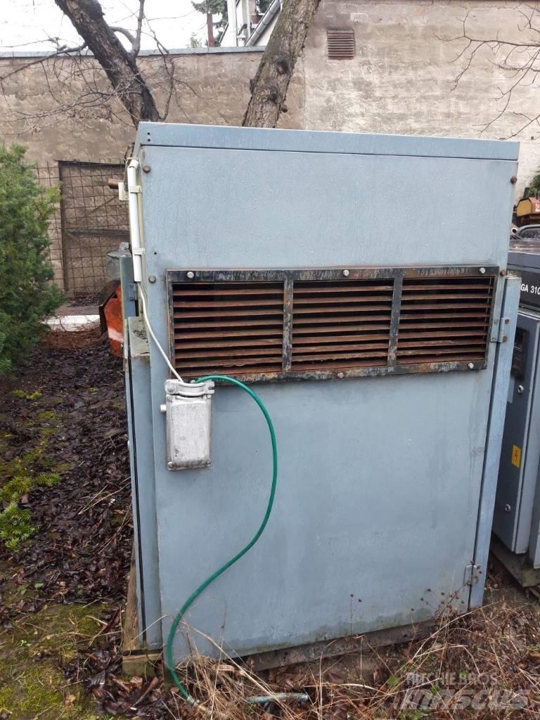 Atlas Copco GA 7 10 مكابس