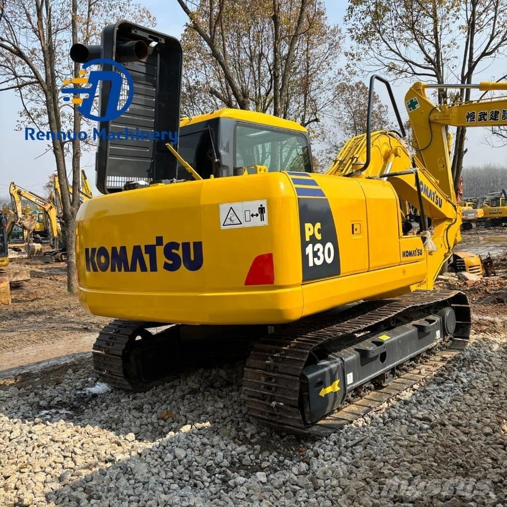 Komatsu PC 130 حفارات زحافة