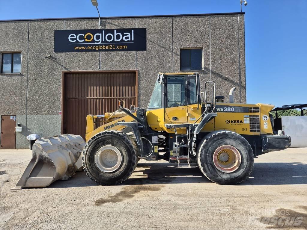 Komatsu WA 380-6 لوادر بعجل