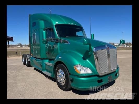 Kenworth T 680 وحدات الجر