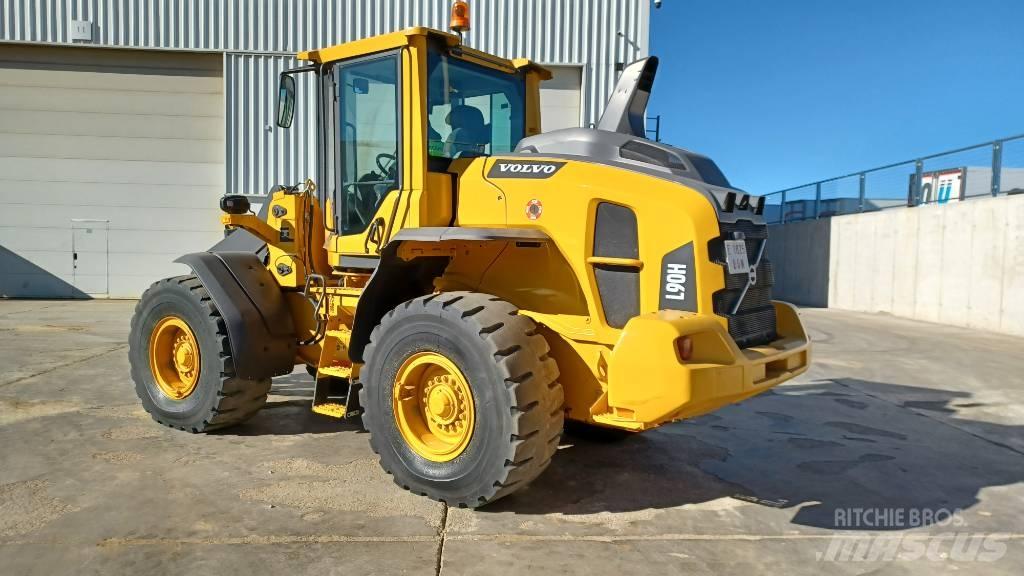 Volvo L 90 H لوادر بعجل
