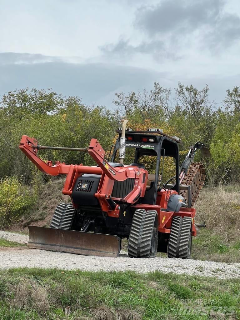 Ditch Witch RC120 ماكينات حفر خنادق