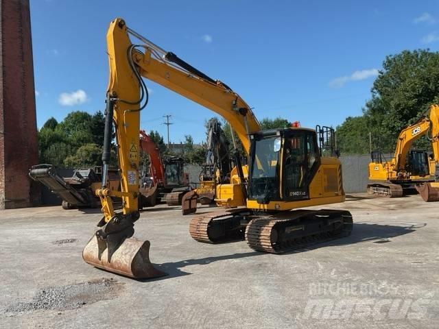 JCB 140XLC حفارات زحافة