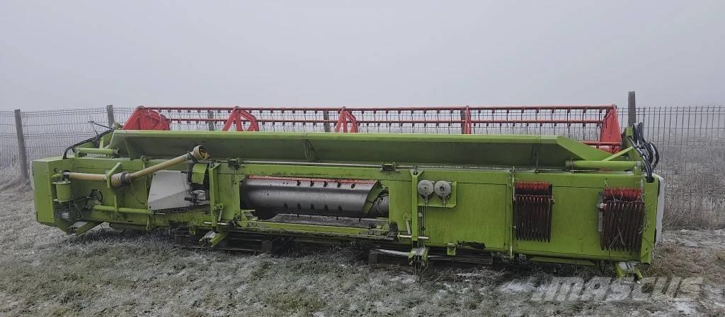 CLAAS Tucano 440 حصادات