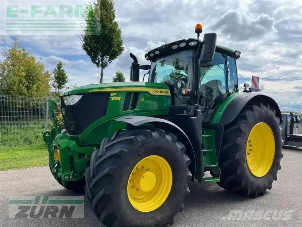 John Deere 6r215 الجرارات
