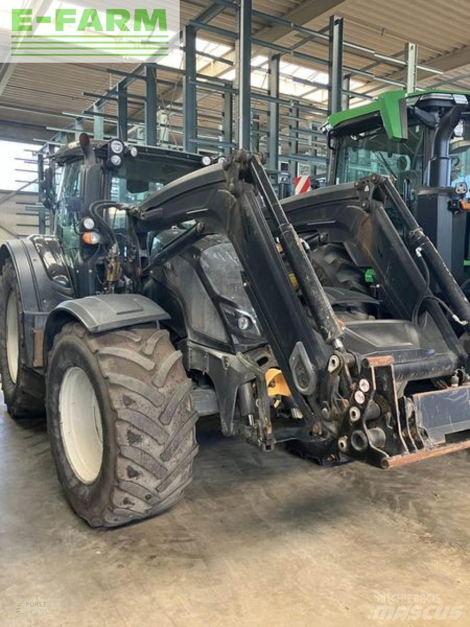 Valtra n174 الجرارات
