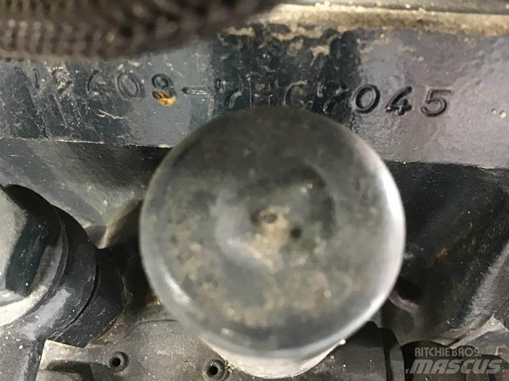 Kubota V2403 NEW محركات