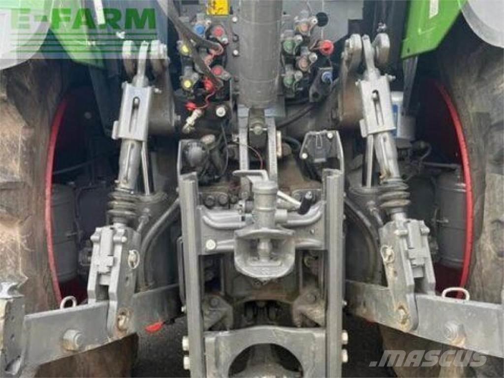 Fendt 720 vario الجرارات