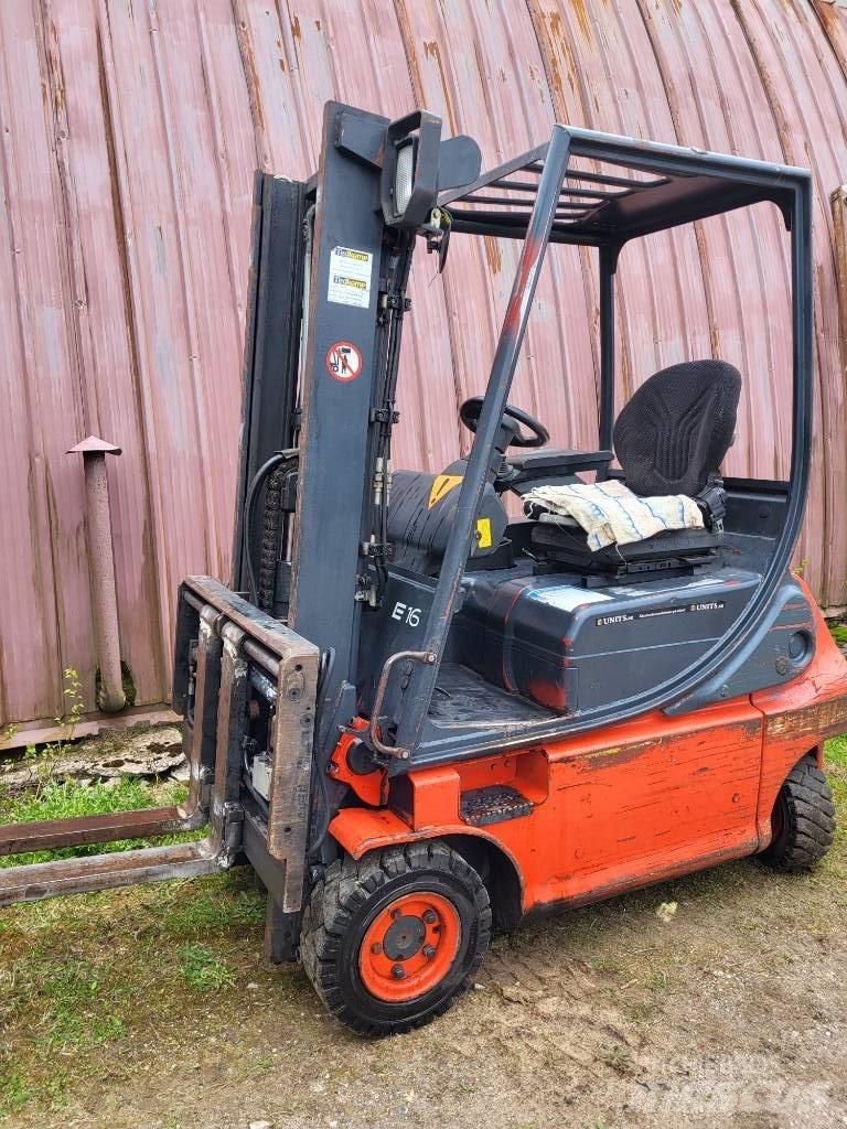 Linde E 16 P شاحنات ذات رافعات شوكية تعمل بالكهرباء