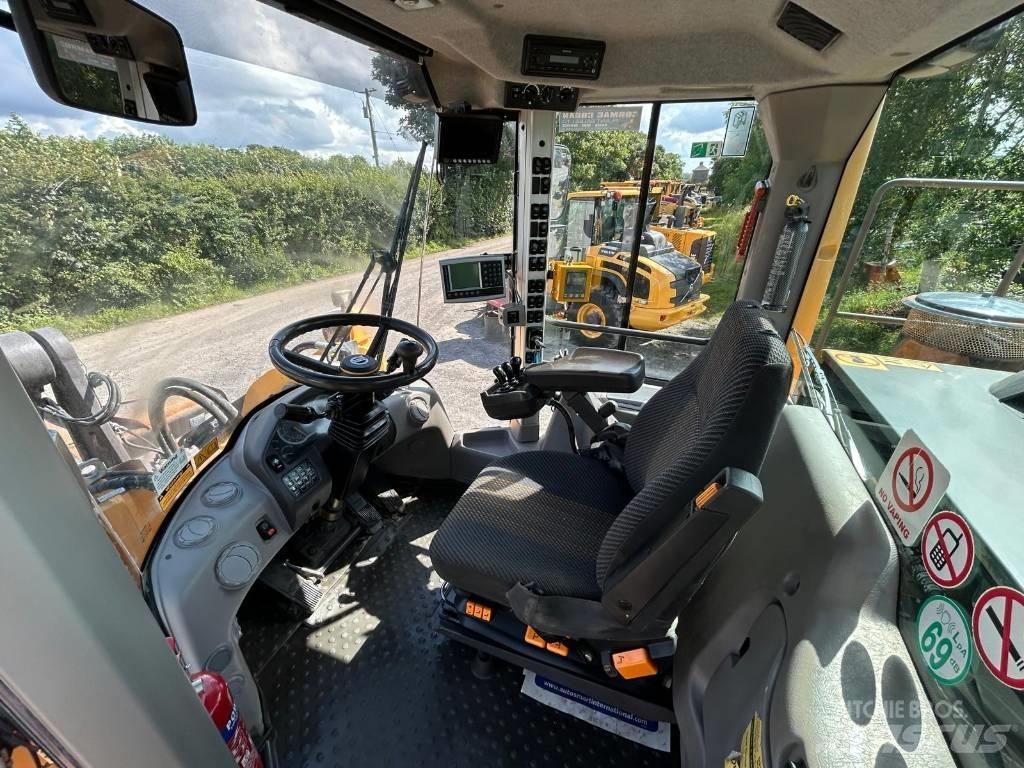Volvo L 150 H لوادر بعجل
