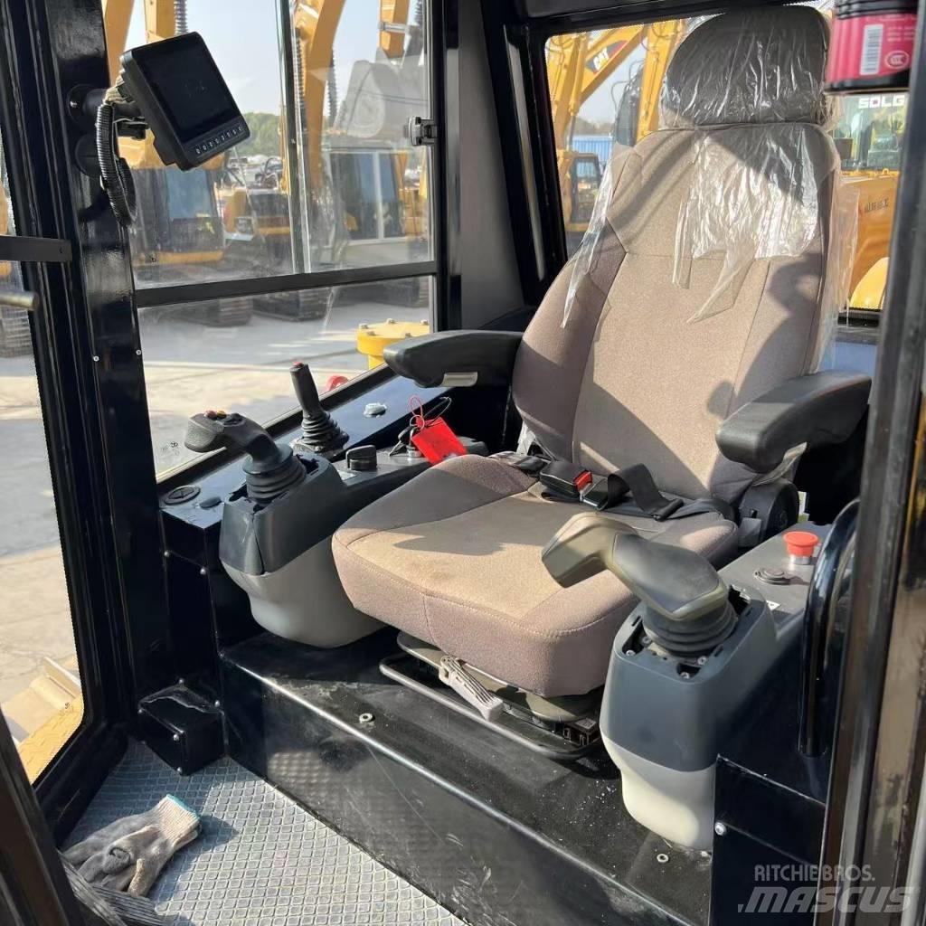 CAT D 8 R LGP بلدوزرات مجنزرة