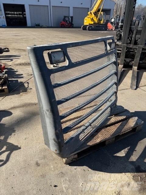 Doosan DL 400 OSŁONA الشاسيه والتعليق