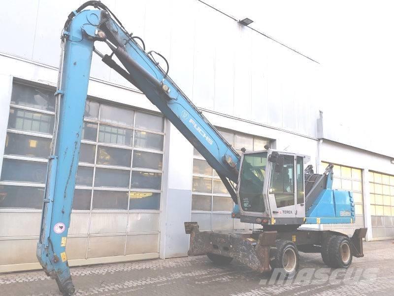 Fuchs MHL 335 E مناولات المخلفات / مناولات صناعية