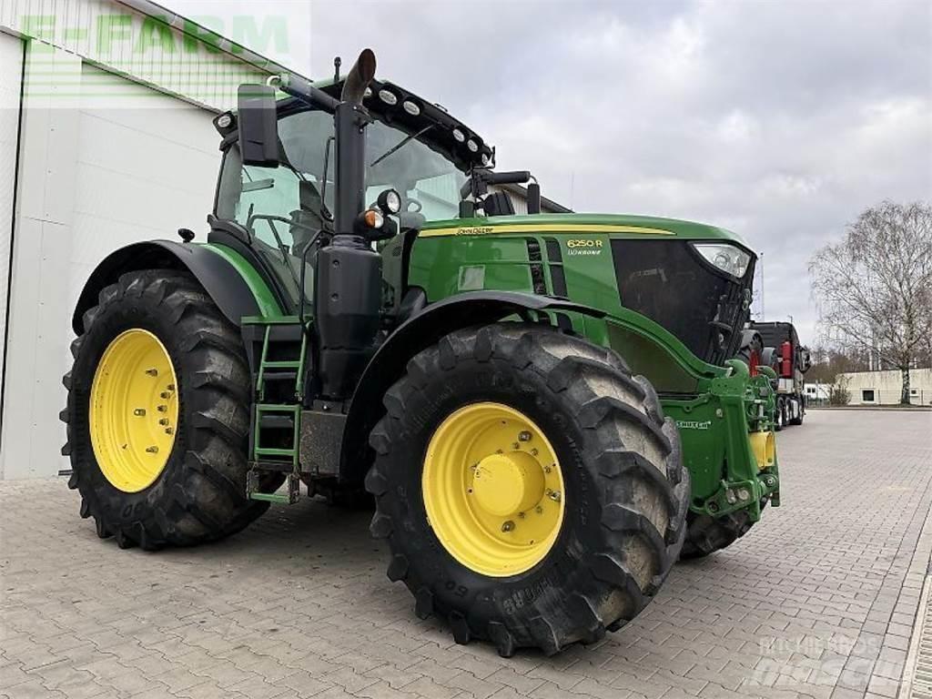 John Deere 6250 r الجرارات