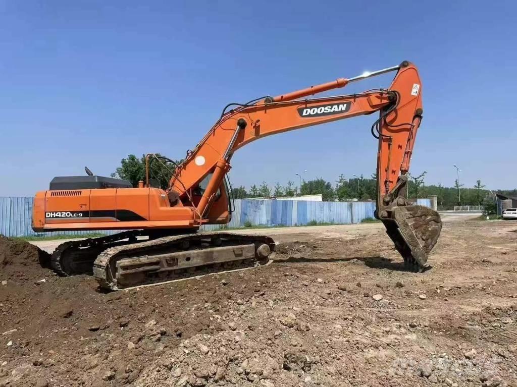 Doosan DH 370 حفارات زحافة