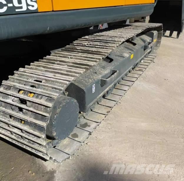 Hyundai R220LC-9S حفارات زحافة