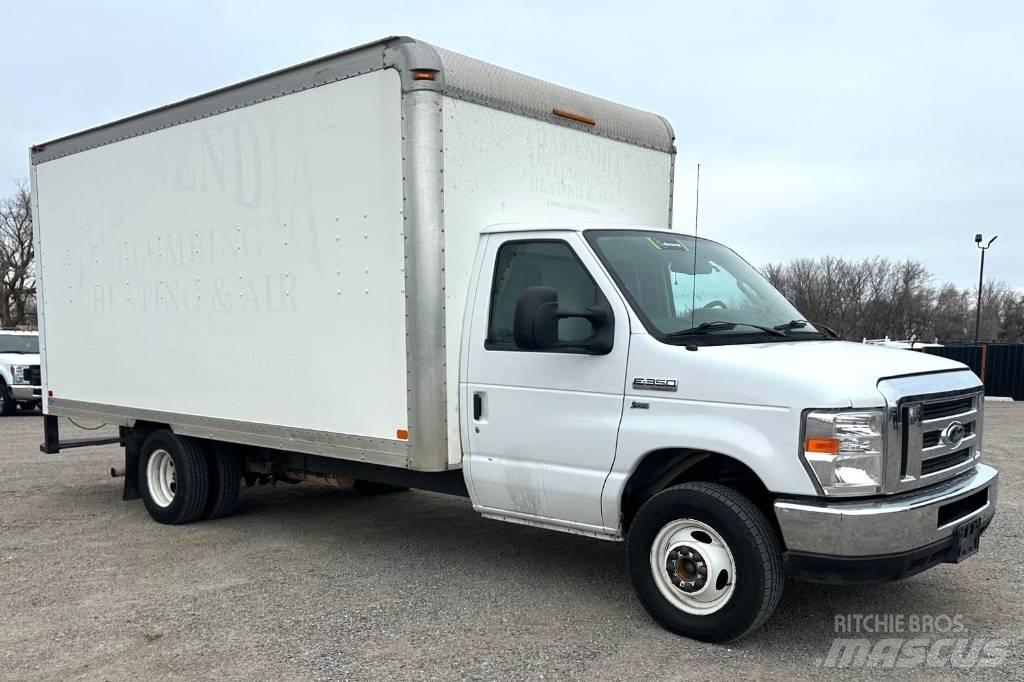 Ford E 350 SD شاحنات ذات هيكل صندوقي