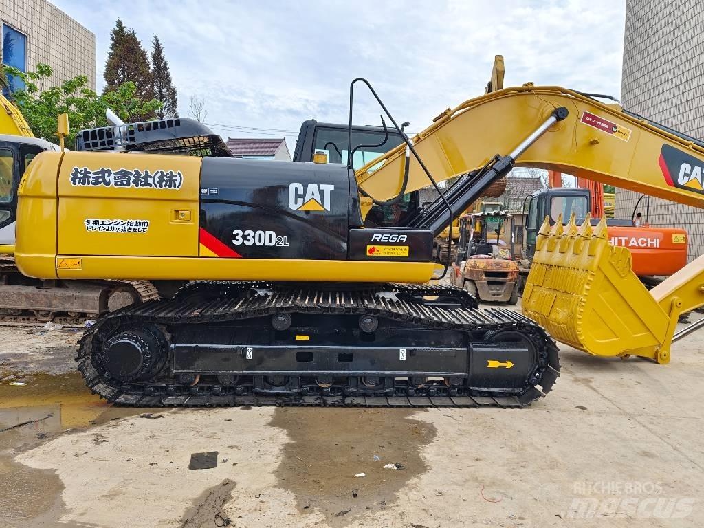 CAT 330 D2L حفارات زحافة