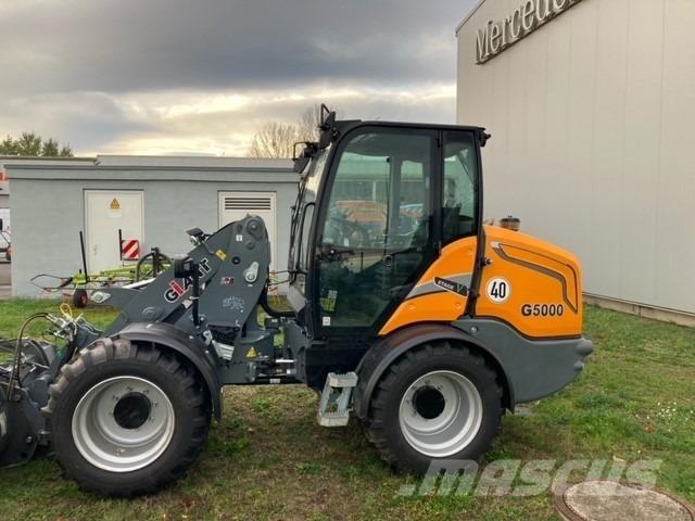 GiANT G5000 لوادر بعجل