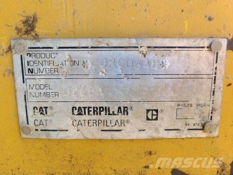 CAT 325 B حفارات زحافة