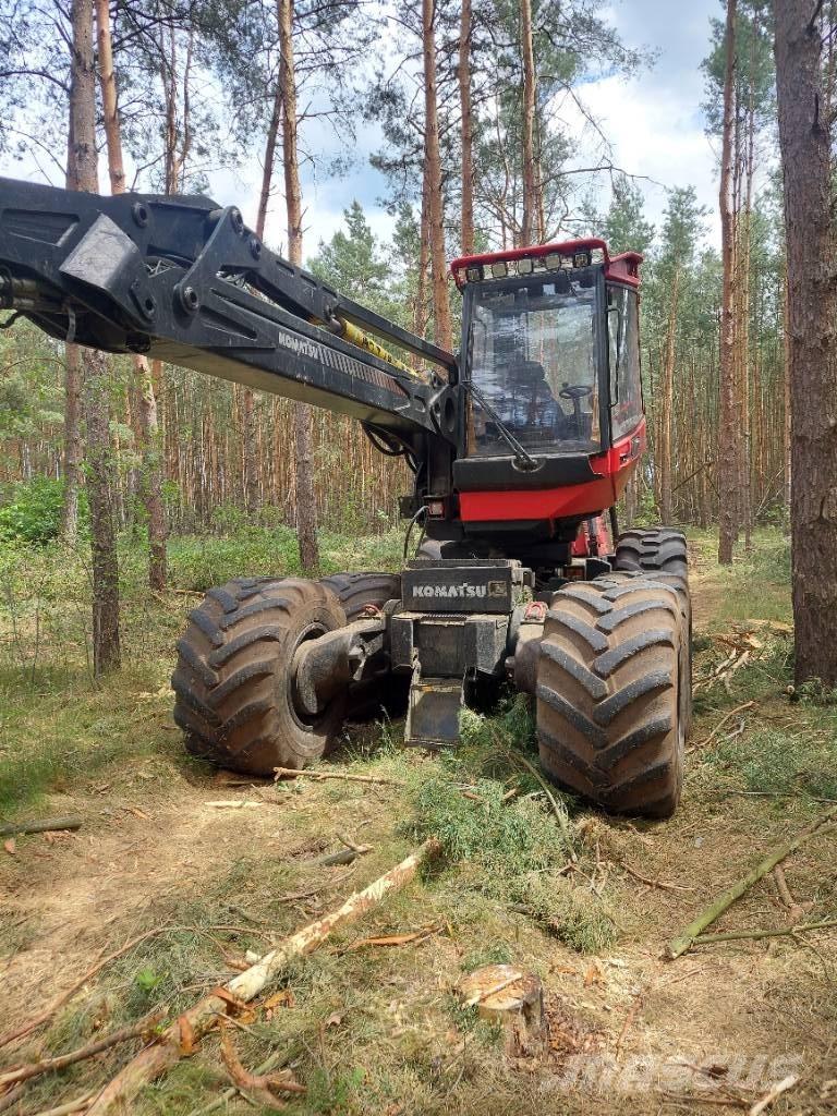 Komatsu 911.5 حصادات