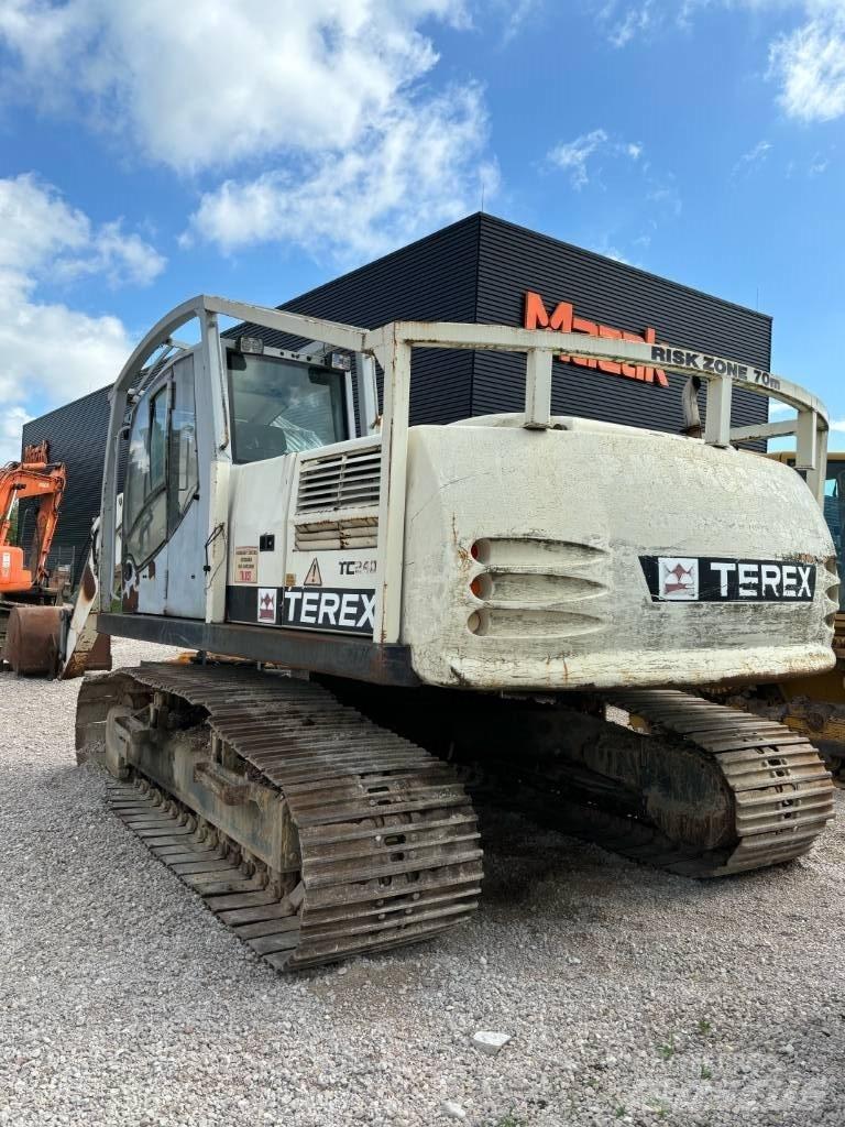 Terex TC 240 LC حفارات زحافة
