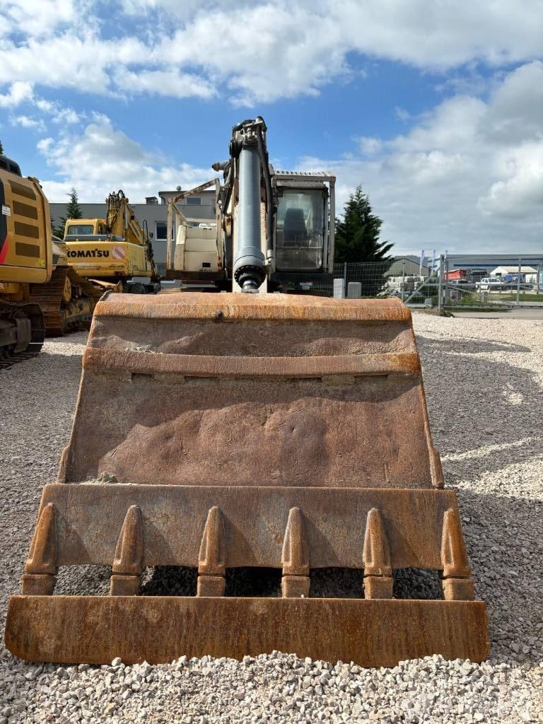 Terex TC 240 LC حفارات زحافة