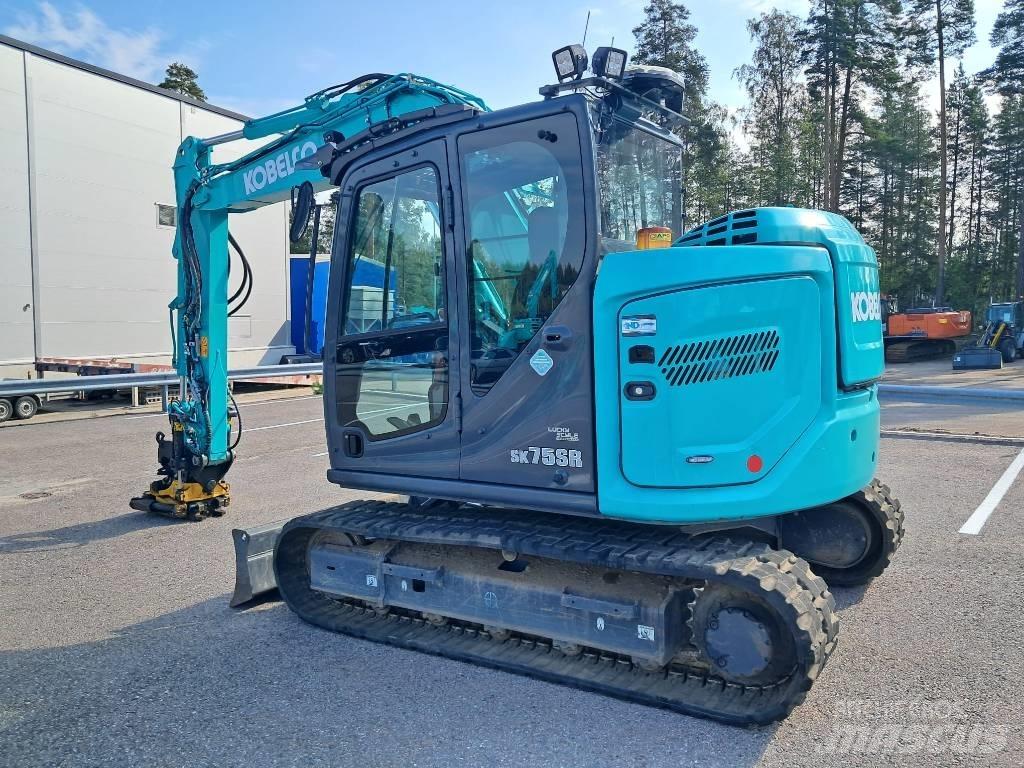 Kobelco SK75SR-7 حفارات وسط 7 طن - 12 طن
