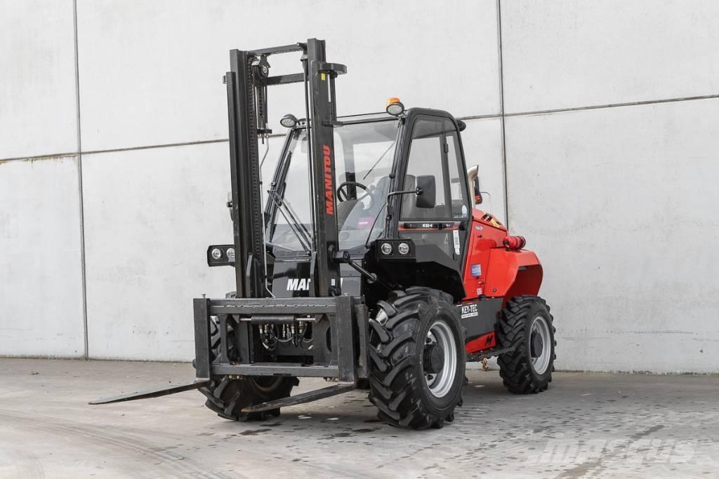 Manitou M 30-4 شاحنات الديزل
