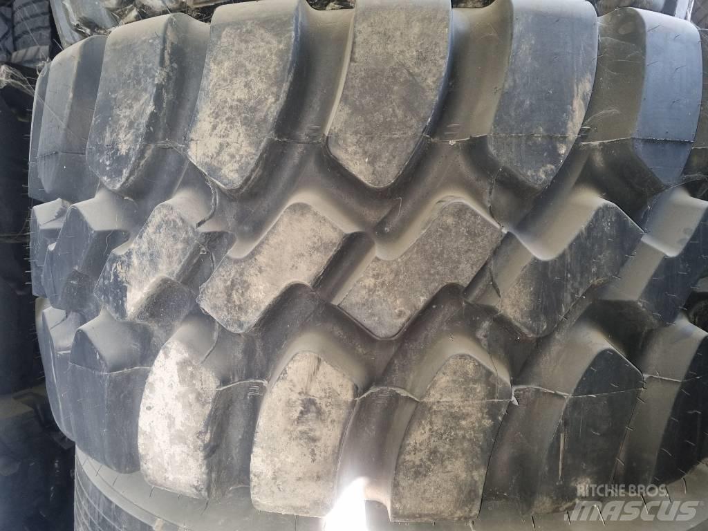 Goodyear GP-4D الإطارات والعجلات والحافات