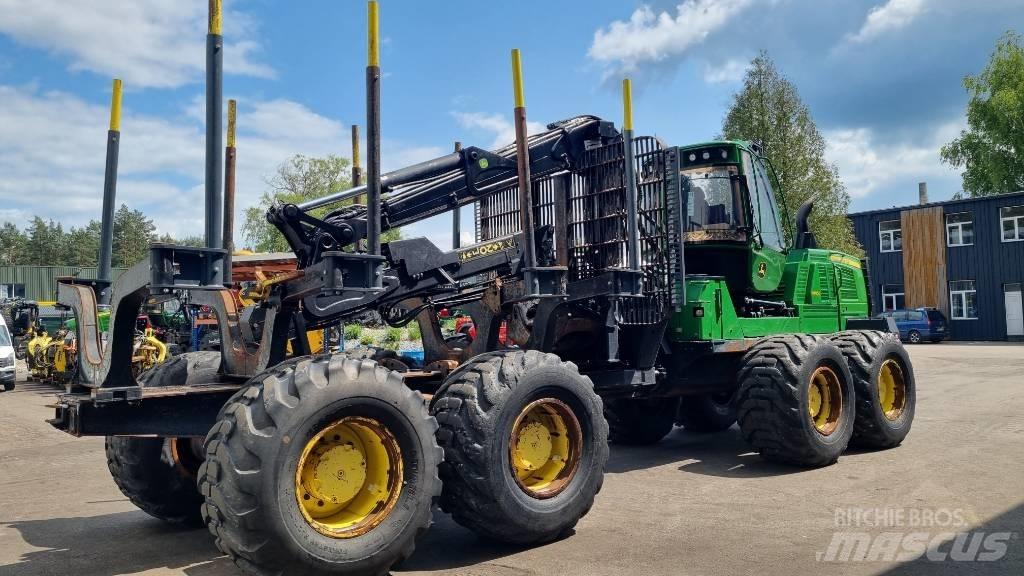 John Deere 1910 G شاحنات