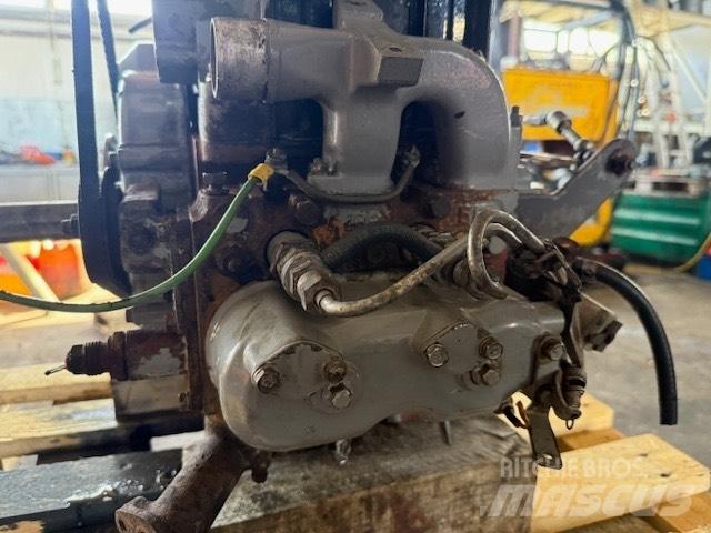 Kubota ZB 600 محركات