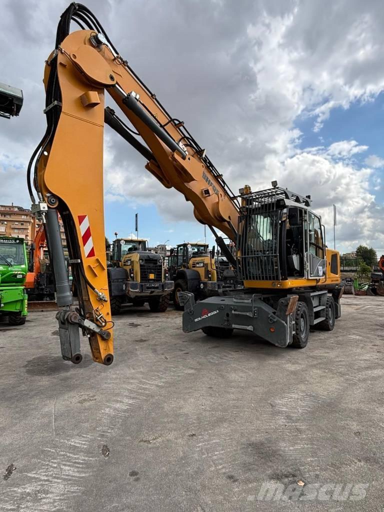 Liebherr LH 24 M مناولات المخلفات / مناولات صناعية