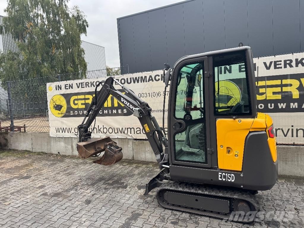 Volvo EC15 حفارات صغيرة أقل من 7 طن (حفارات صغيرة)