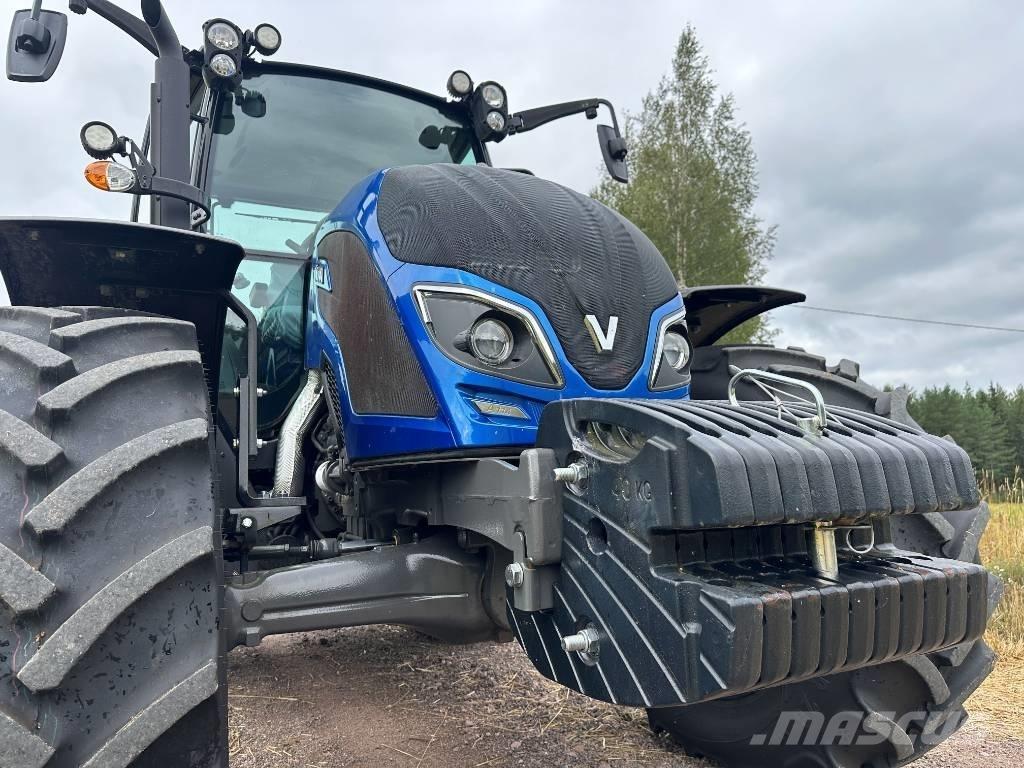 Valtra A 114 الجرارات