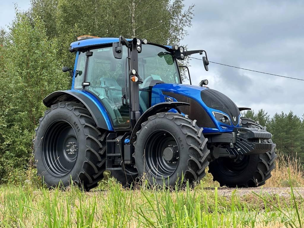 Valtra A 114 الجرارات
