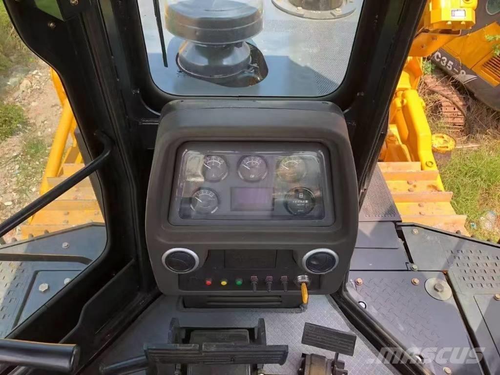 Shantui SD 22 بلدوزرات مجنزرة