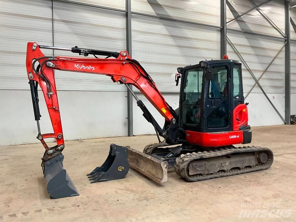 Kubota U 55-4 حفارات صغيرة أقل من 7 طن (حفارات صغيرة)