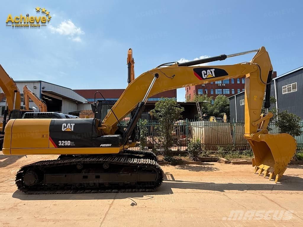 CAT 329 D2L حفارات زحافة