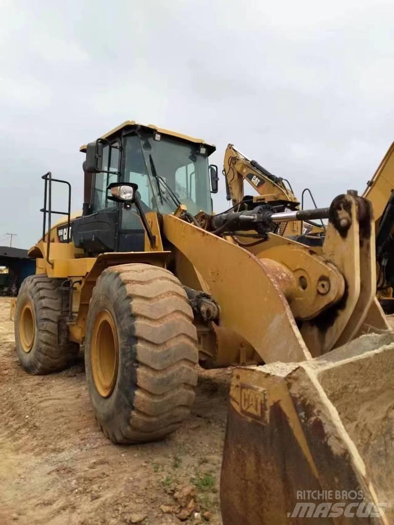 CAT 950 GC لوادر بعجل