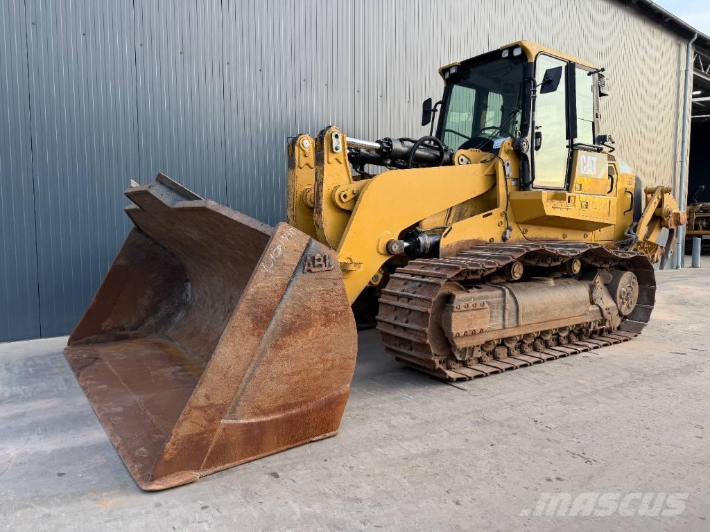 CAT 973D لوادر زحافة