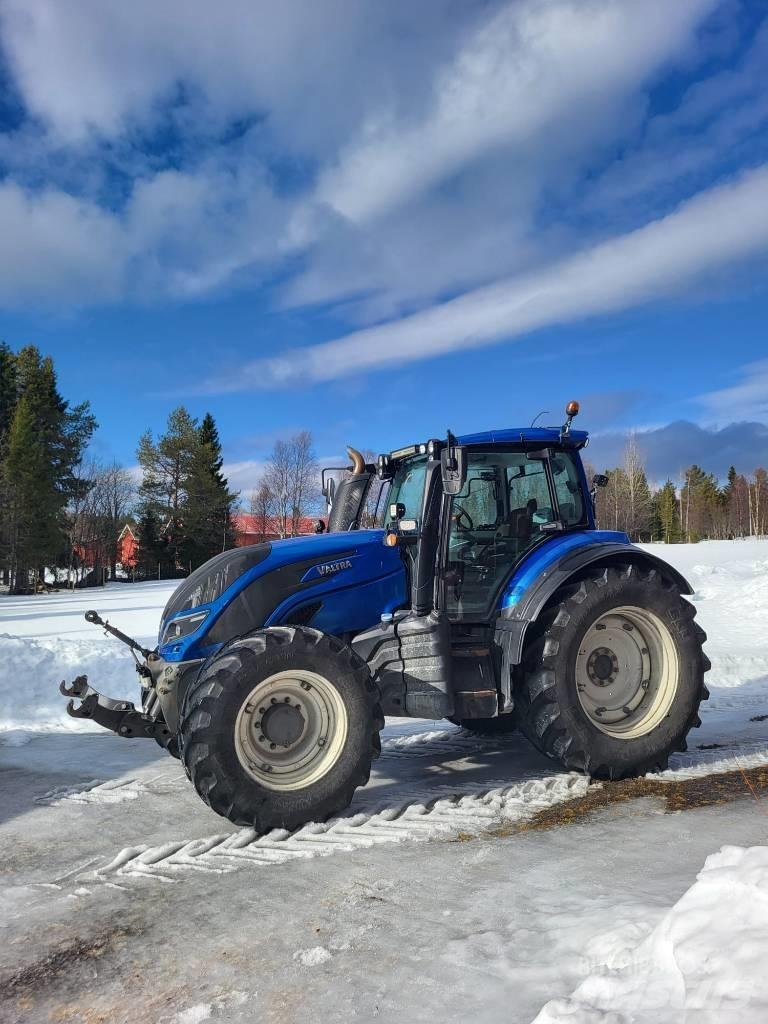 Valtra T174e Direct الجرارات