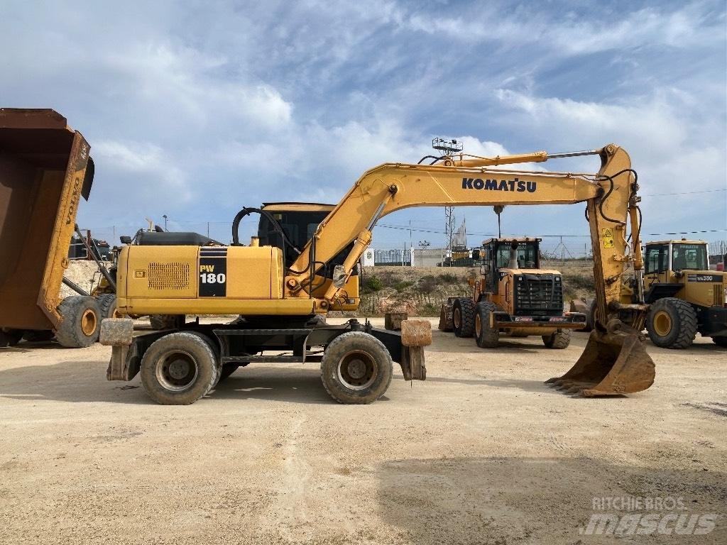 Komatsu PW 180 حفارات بعجل