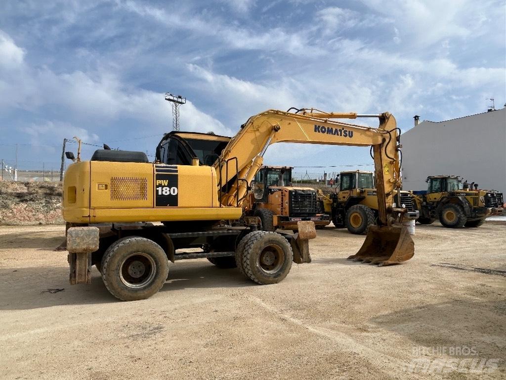 Komatsu PW 180 حفارات بعجل