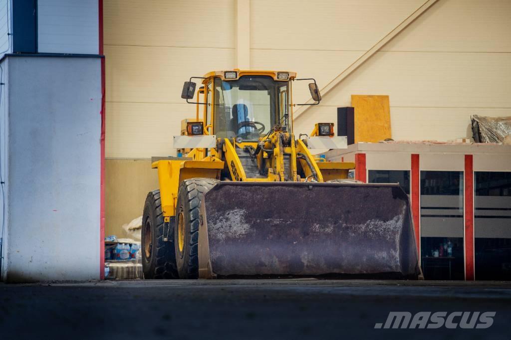 JCB 456 B لوادر بعجل