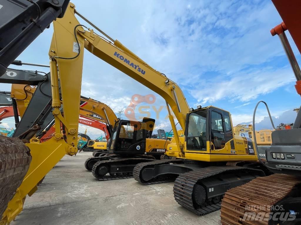 Komatsu PC 220-8 حفارات زحافة