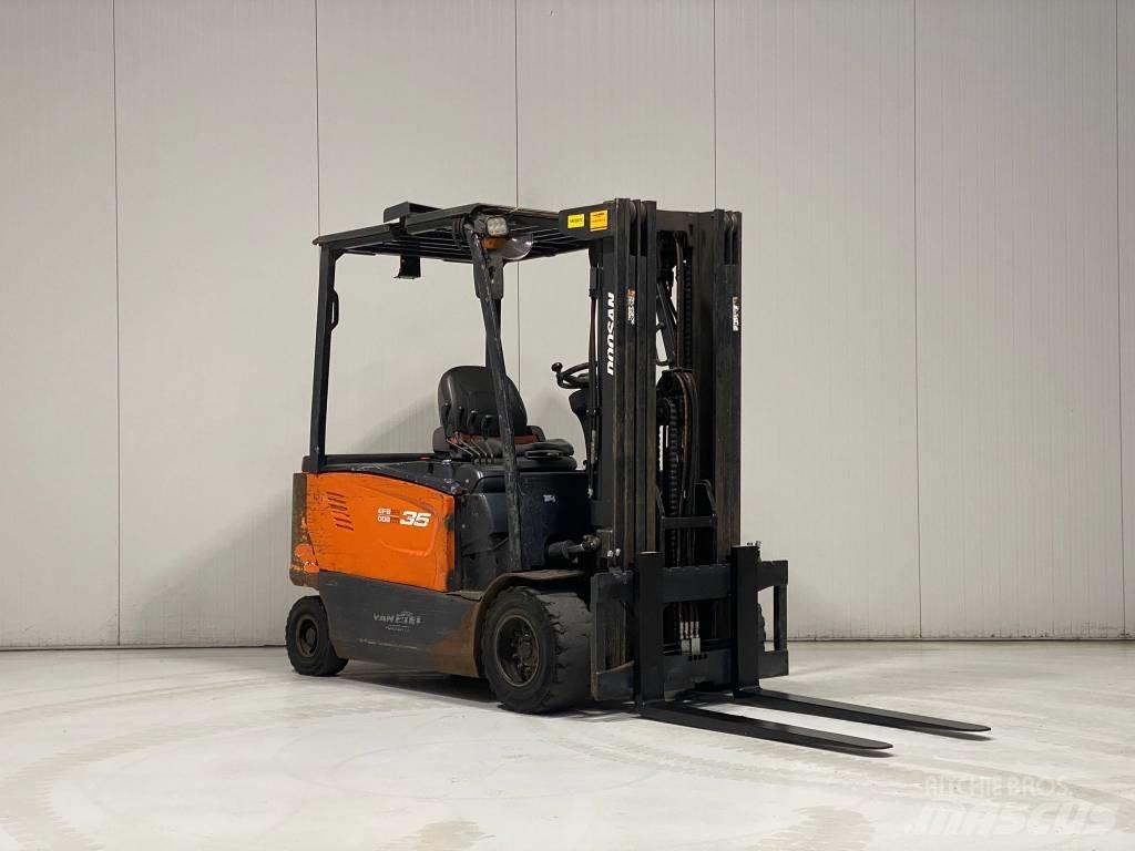 Doosan B35X-7 شاحنات ذات رافعات شوكية تعمل بالكهرباء