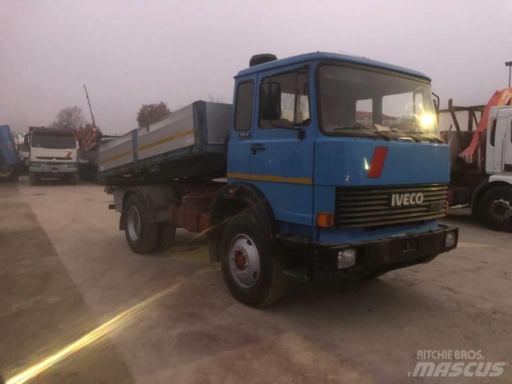 Iveco 150-17 شاحنات قلابة