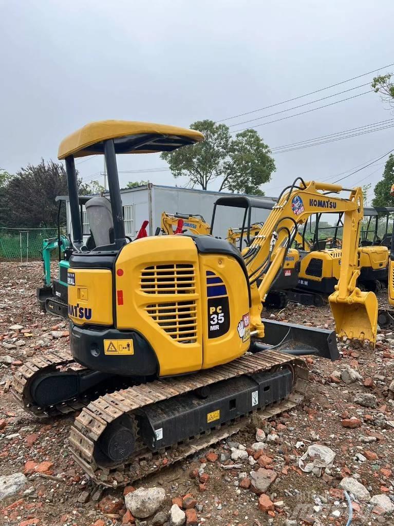 Komatsu PC 35 MR-3 حفارات صغيرة أقل من 7 طن (حفارات صغيرة)