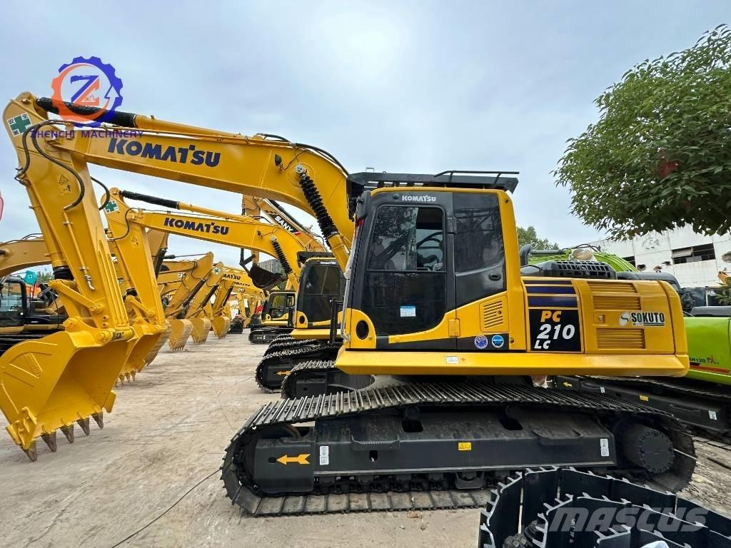 Komatsu PC 210 LC-8 حفارات زحافة